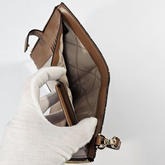 MICHAEL Michael Kors Adele Star Embellished Logo Smartphone Wallet Brown Gold - Picture 6 of 10